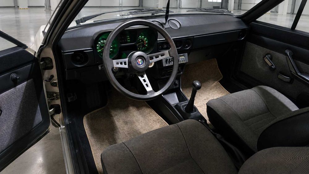 Alfa Romeo Sprint Veloce 1.3 | 1987 | Clássico Certificado ACP