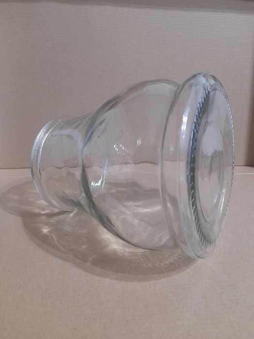 Jarra de vidro transparente442753326861537283