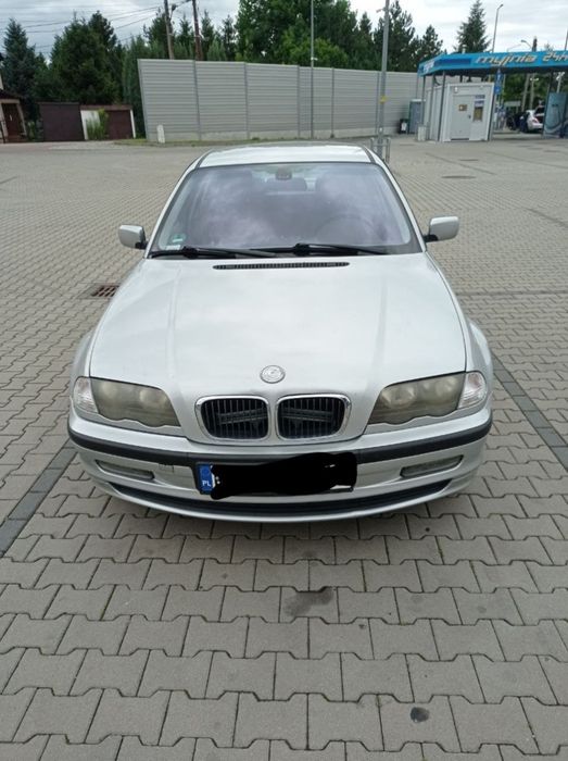 Sprzedam BMW E46 seria3 benzyna+LPG  5700 Do negocjacji
