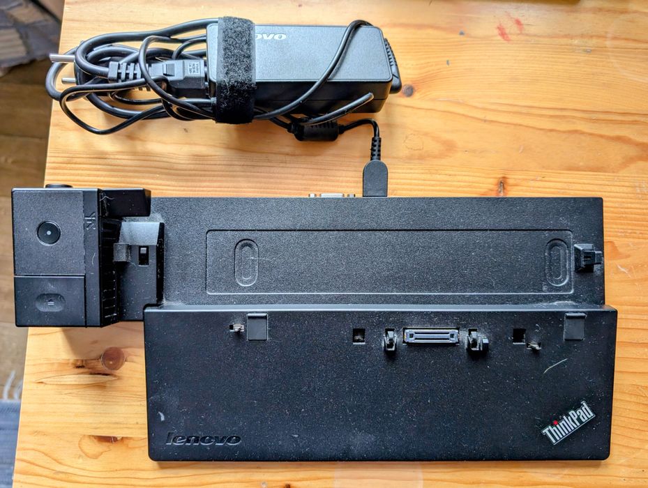 Док-станція б/в Lenovo ThinkPad Basic Dock