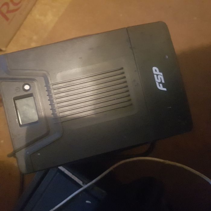 Безперебойник питания 1200ватт