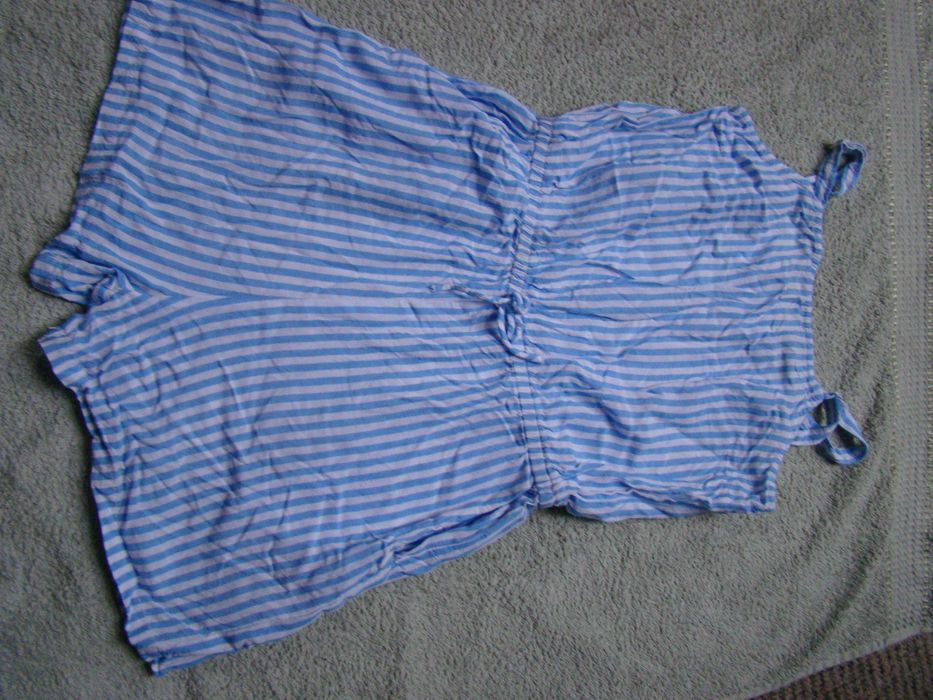 Sukienka i spodium 146