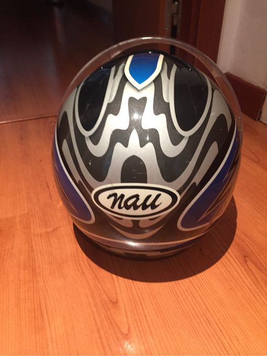 Capacete marca Nau