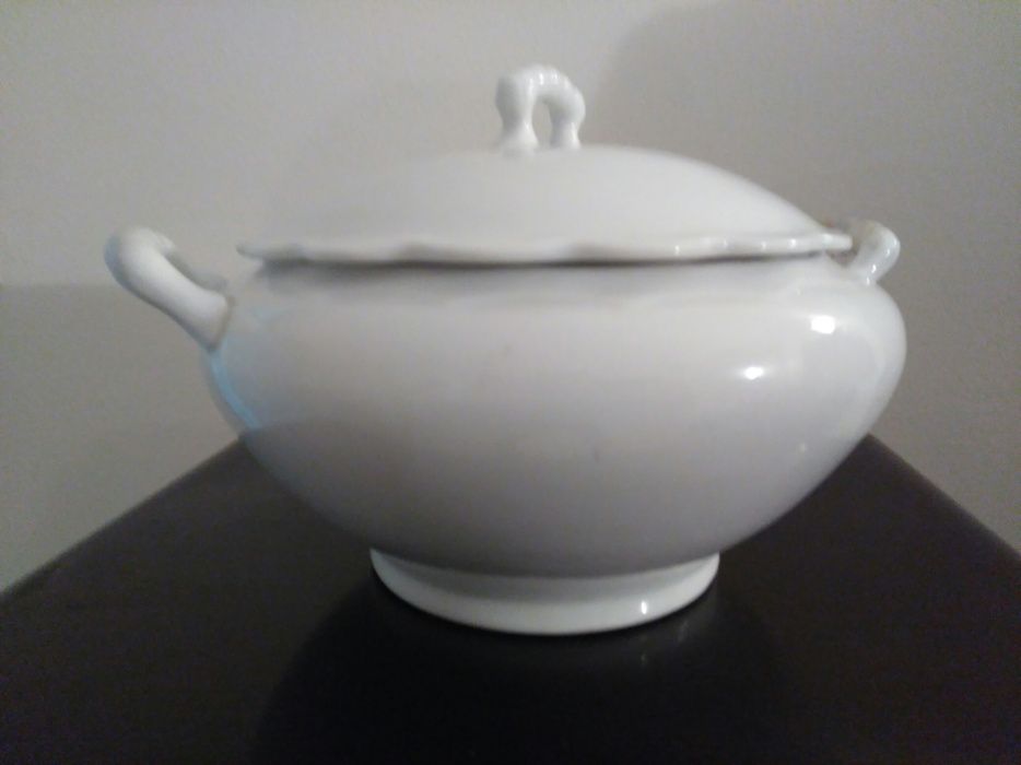 Terrina Vista Alegre louça vintage antiguidade