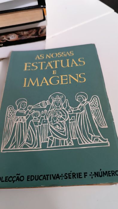 Dois ivros de interesse intelectual