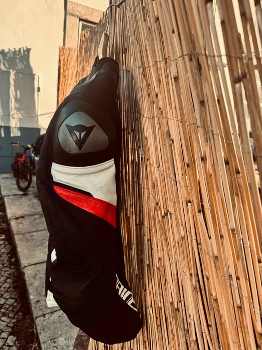 Casaco Mota Dainese em Pele – Racing / Desportivo