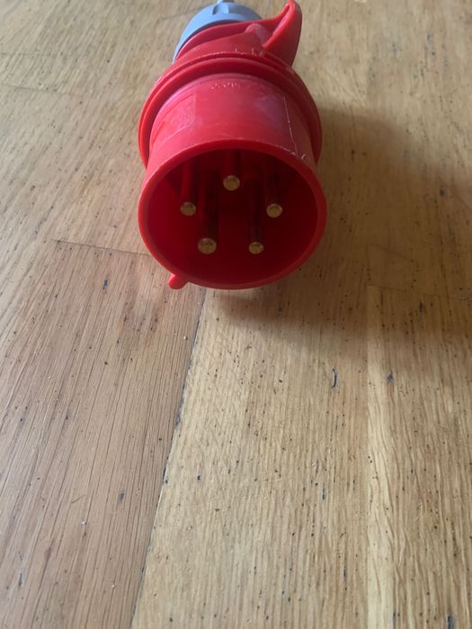 Wtyczka siłowa 5P 32A IP44
