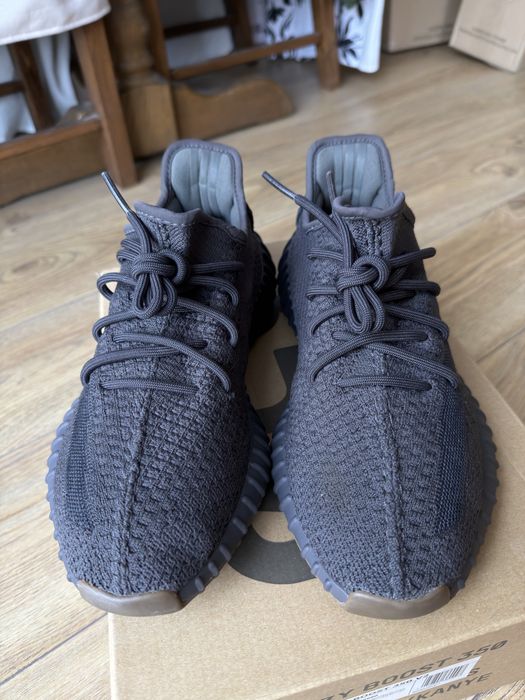 Adidas Yeezy Boost 350 V2 Cinder buty sneakersy czarne 42 2/3