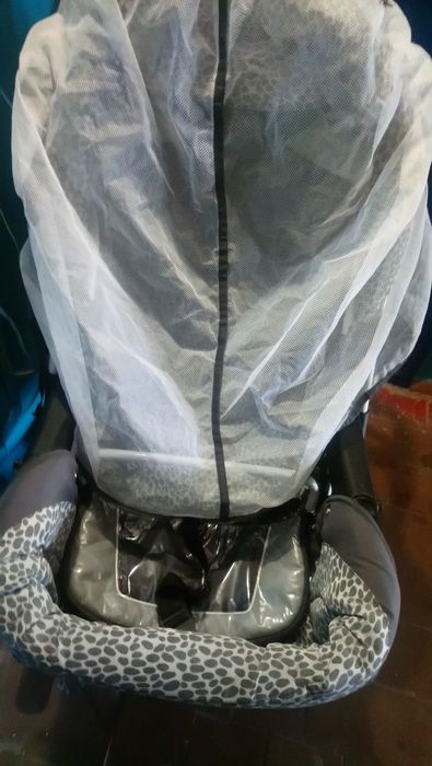 Коляска демисезонная