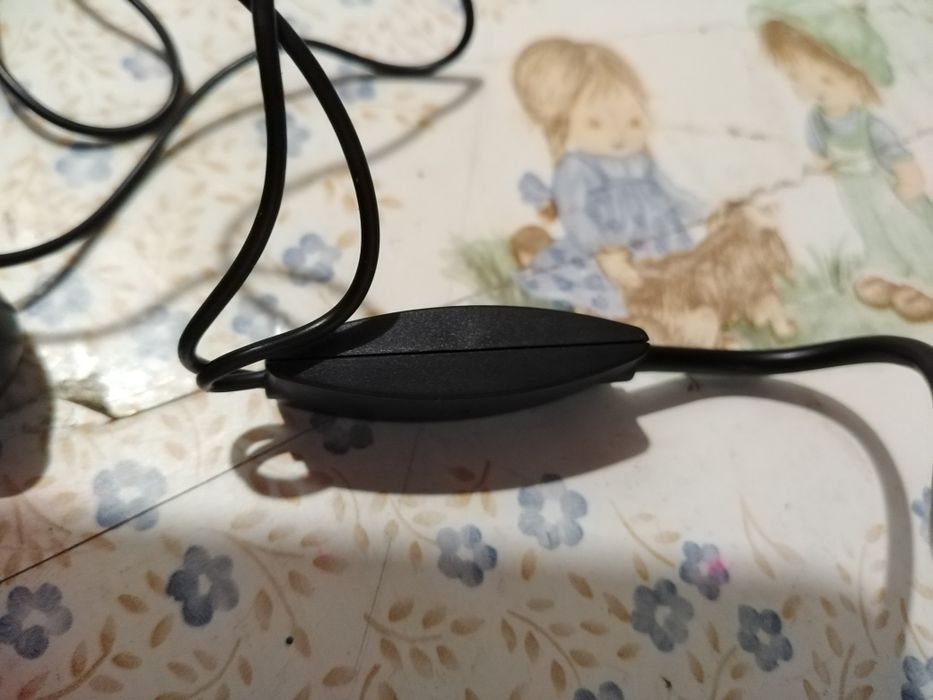 Vendo auriculares  novo de samsung