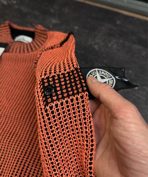 Рідкісний светр stone island