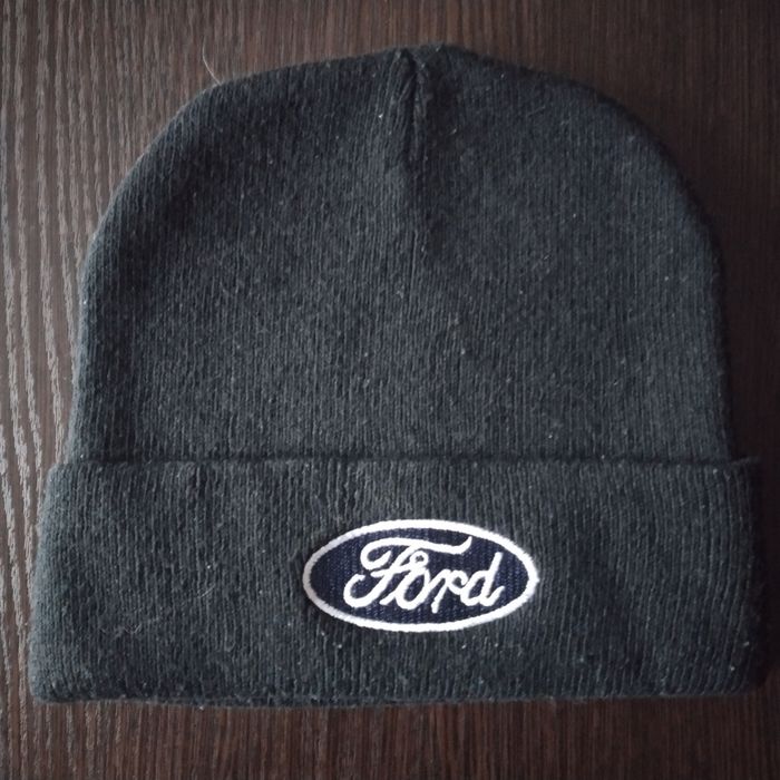 Новая спортивная шапка