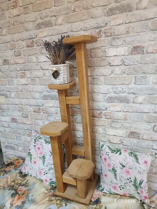 Przepiękny dębowy nowy stojak na kwiaty kwietnik