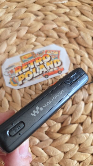 Sony Ericsson w810i z ładowarką T-Mobile,  kolekcjonerski