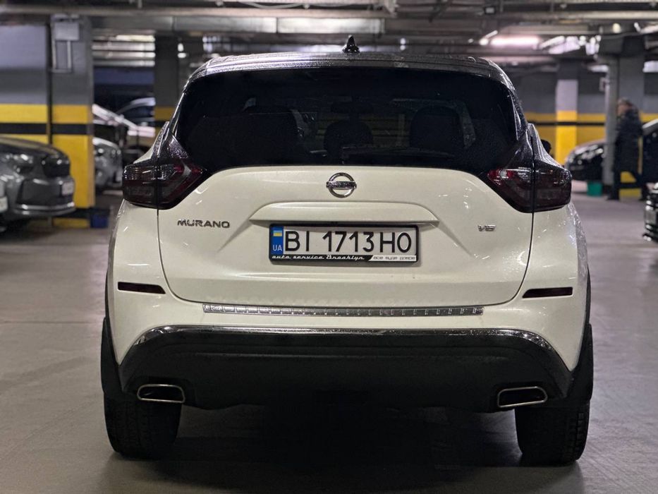 Nissan Murano 2018 не крашен