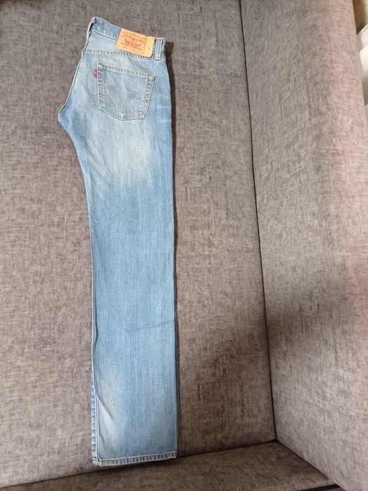 Джинси Levi's 501