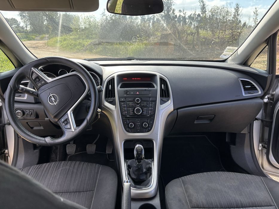 Opela Astra Sport Tourer 2011