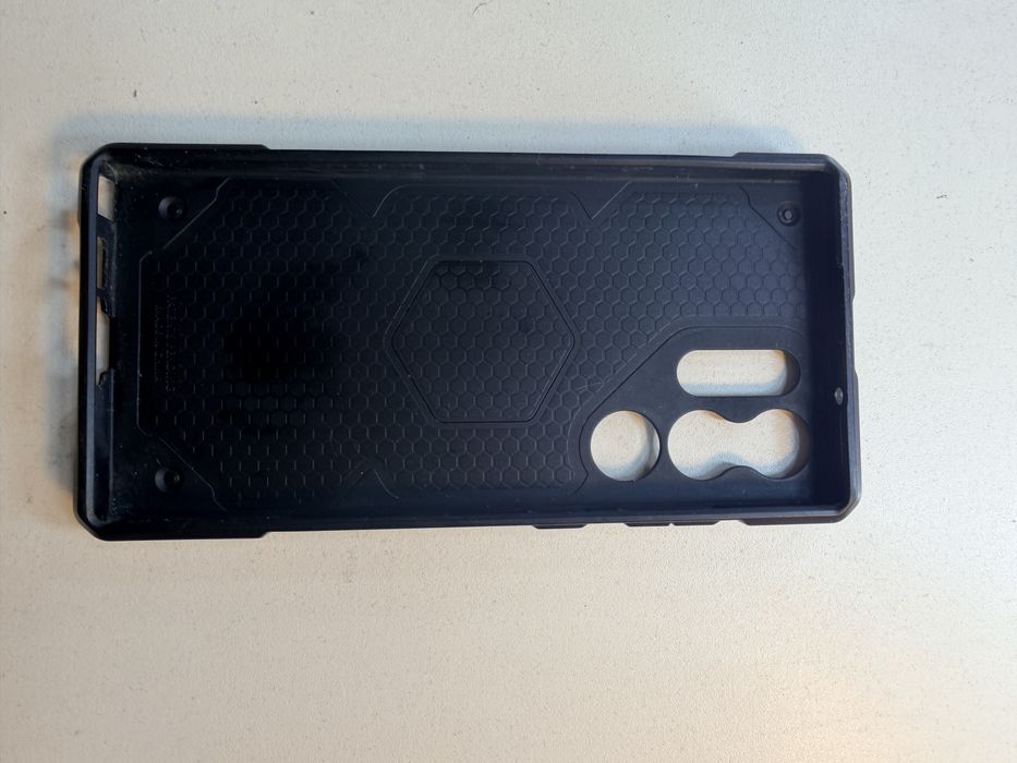 Чохол UAG Monarch Pro Crimson для Samsung Galaxy S23 Ultra / S24 Ultra (Оригінал)