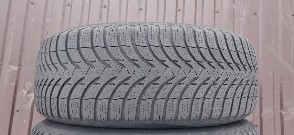 Зимові шини MICHELIN 215/60R16 097...648...0812