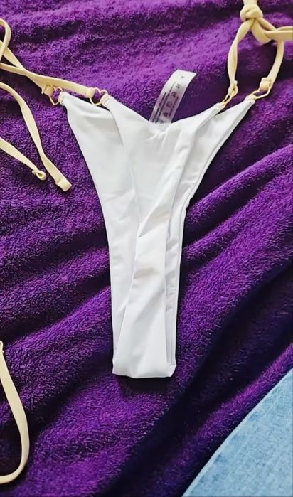 Нове 2025 модель міні бікіні жіночий купальник роздільний зручний