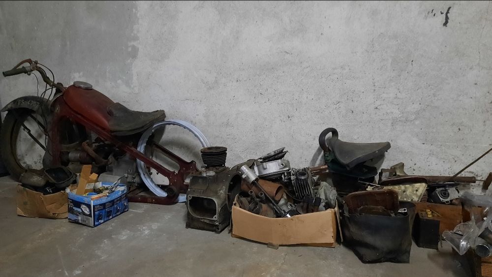 BMW R35 rok 1951 zarejestrowany w PL ubezpieczony