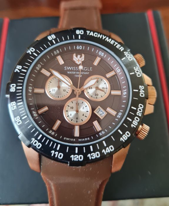Zegarek Swiss Eagle Nowy
Herzog Brun/Gummi Ø45 mm
Ref. SE-9065-0B
