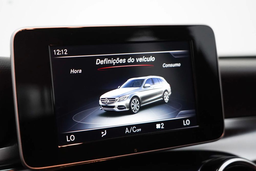 Mercedes-Benz C 220 — fotografia 10