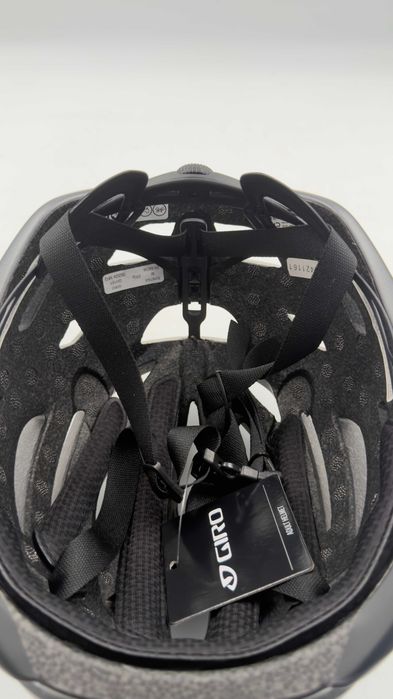 Nowy Kask Rowerowy GIro Syntax r. M (55-59cm)