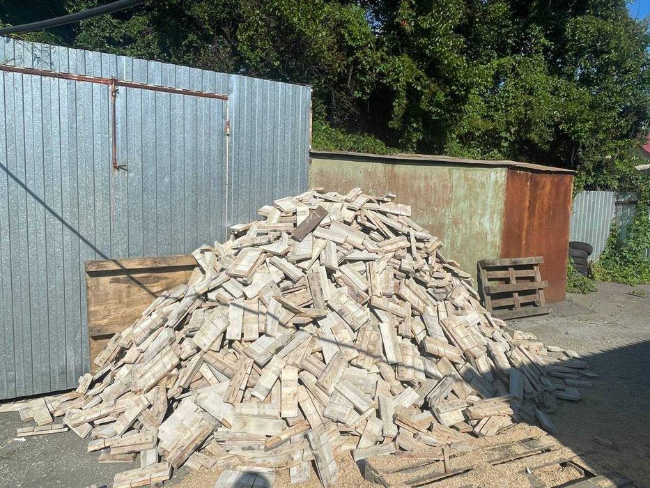 Дрова , достачка дешево , дубові , вільха, сосна