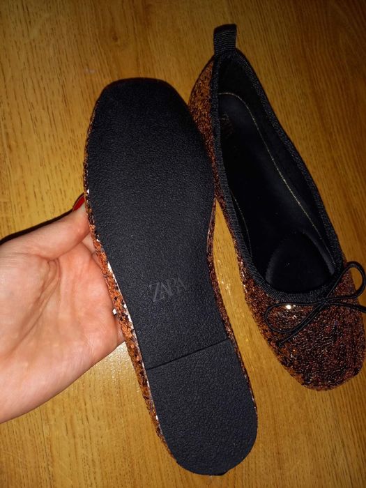 Туфлі від Zara