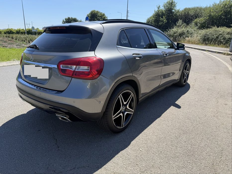 Mercedes Gla 180d AMG
