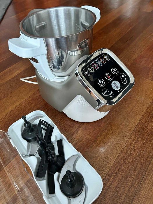 Robot kuchenny Tefal Cuisine Companion FE800