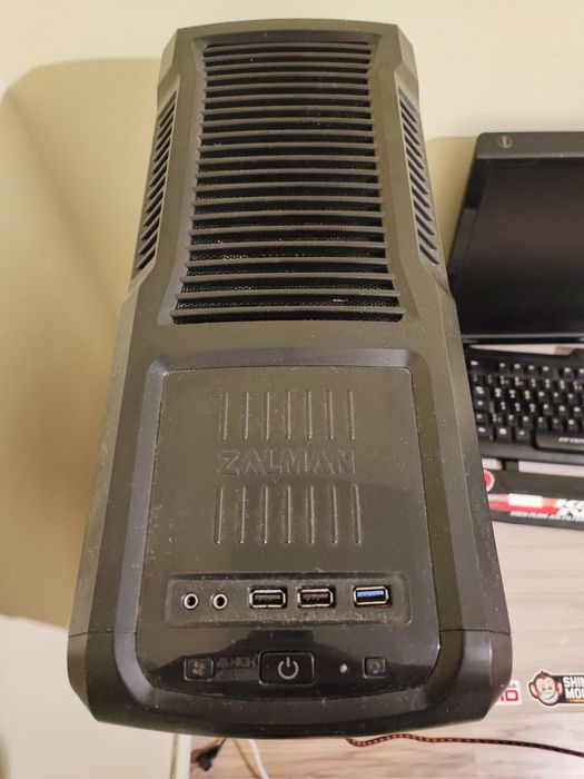 Komputer stacjonarny