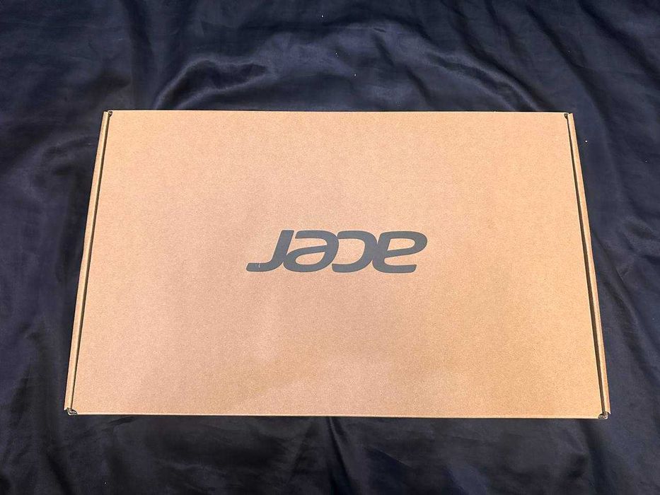 Ноутбук Acer aspire 3