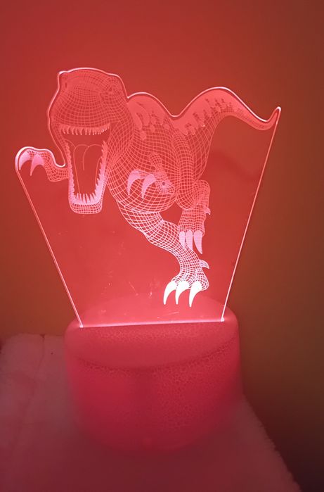 Lampka 3D zmienia kolory