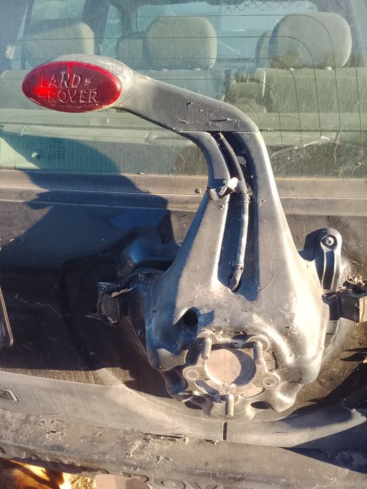 Suporte pneu suplente land Rover freelander