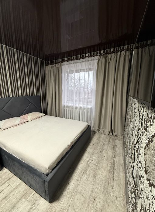 Квартира подобово в центрі міста з євроремонтом