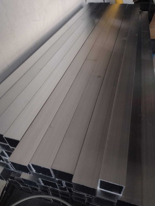 Profil aluminiowy 40x40x2