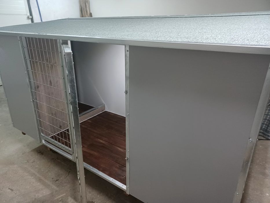 Gatil ou canil simples ou duplo