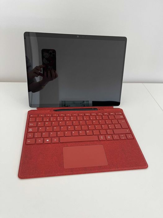 Windows Surface Pro 8 i5