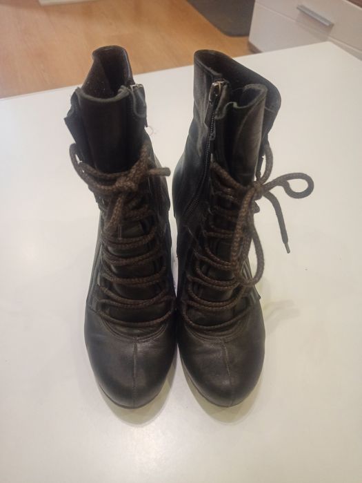 Skórzane botki Ryłko rozmiar 36