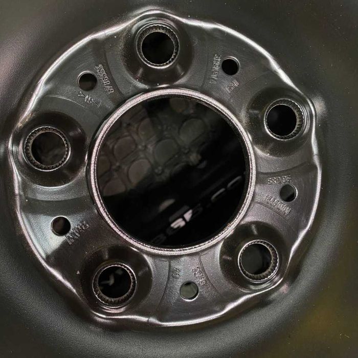 Диски б/у BMW R16 7J PCD 5X120 BK БМВ 6786353