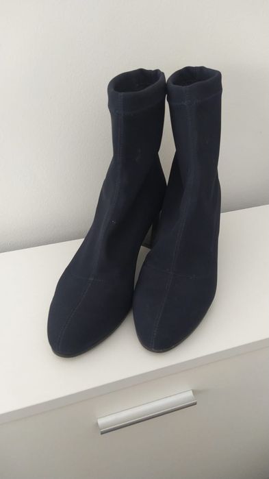 Чобітки жіночі Rinaldo Ferrari, в ідеальному стані.