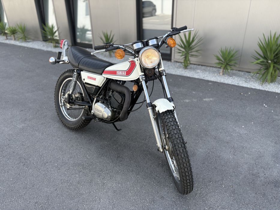Yamaha Enduro 175 c.c. ( nacional )