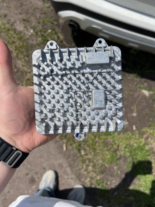 Блок розжигу фари BMW X3 G01 (BMW LED) 7472770