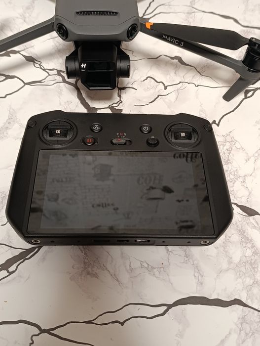 Dji Mavic 3  на пломбах