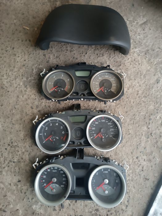 сидіння розборка шрот бардачок шторка Рено Меган 2 двері скло