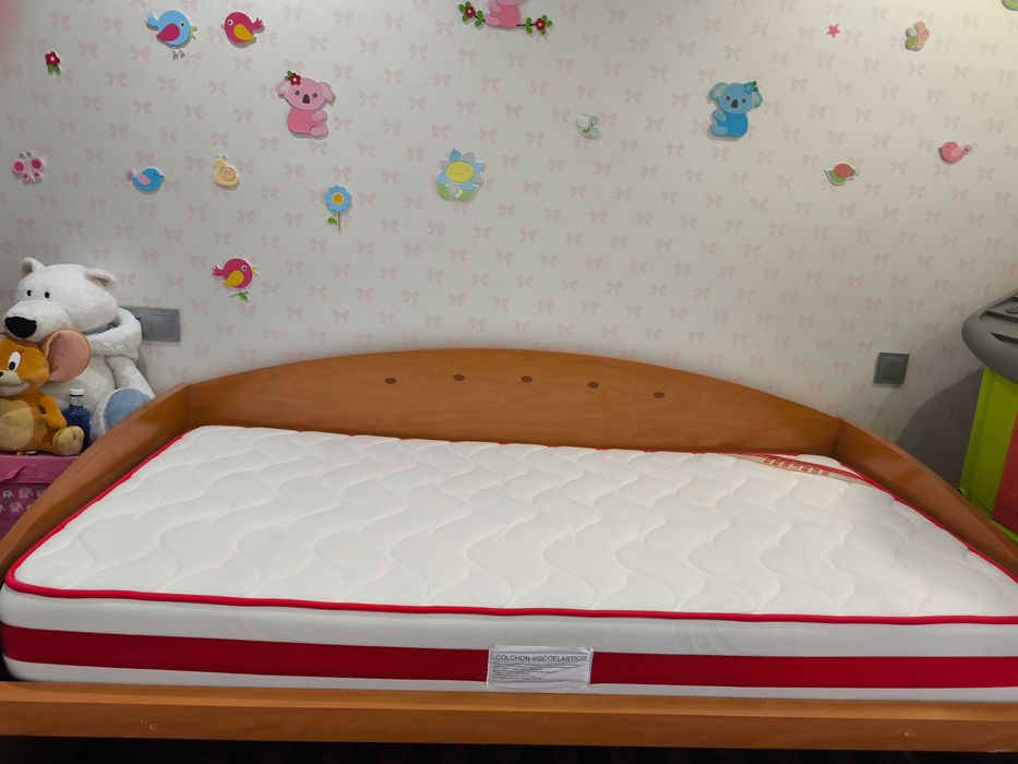 Cama de estúdio (cama de casal ou solteiro)