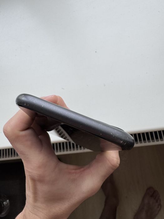 Продам Iphone 11 64gb