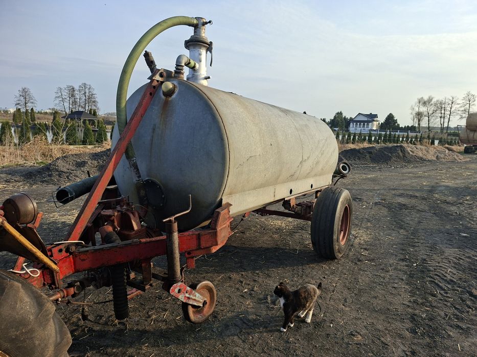 Sprzedam beczkowoz 4000 l